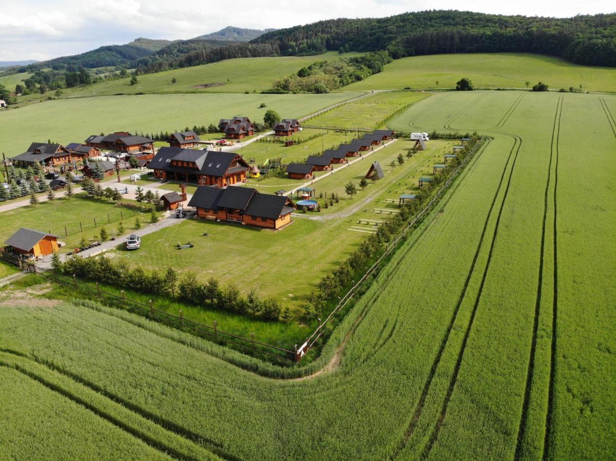 Ubytovanie Koliba Pacho - Zrub Jolanka Prievidza Eksteriør bilde